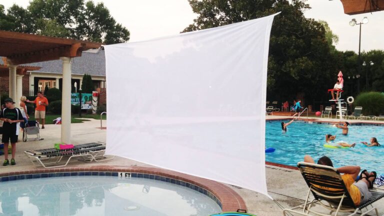 Large outdoor projection screen